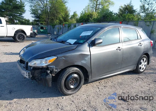 2T1KU4EE9AC251924: 41592347