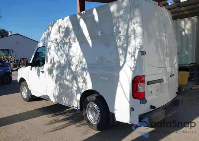 1N6BF0LY4MN809807: 41594903