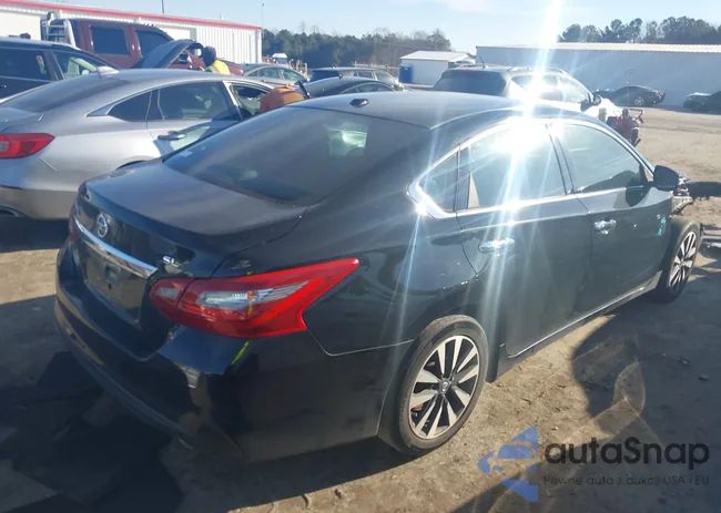 1N4AL3AP9JC213771: 41595173