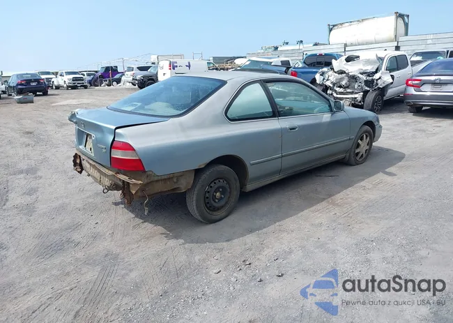 1HGCD7252SA016119: 41594325