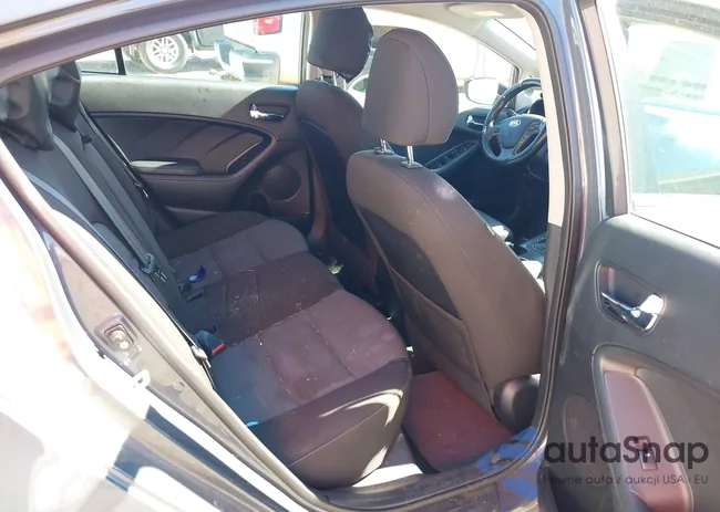 KNAFX4A88G5552325: 41596002