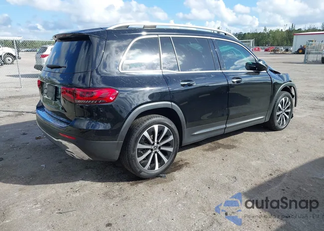 W1N4M4GBXNW240996: 41595449