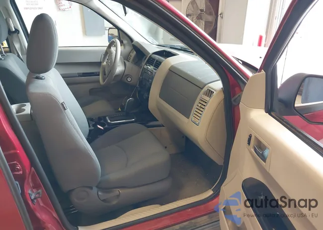 4F2CZ02Z88KM19177: 41595473