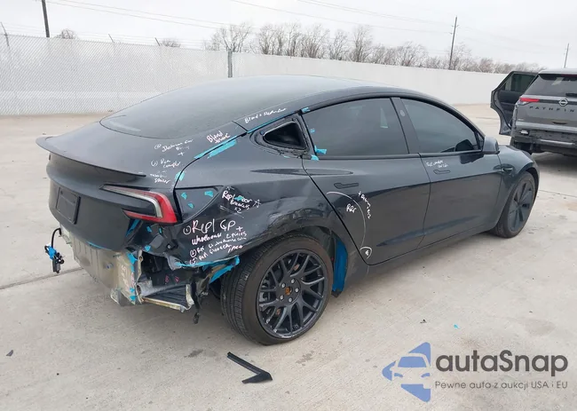 5YJ3E1EA8RF722613: 41596742