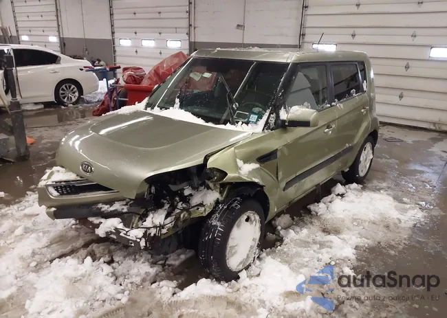 KNDJT2A23B7243058: 41596281