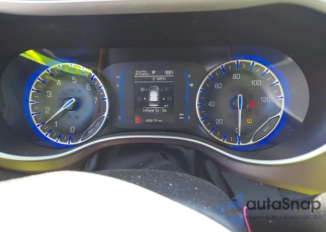 2C4RC1CG0HR522383: 41597543