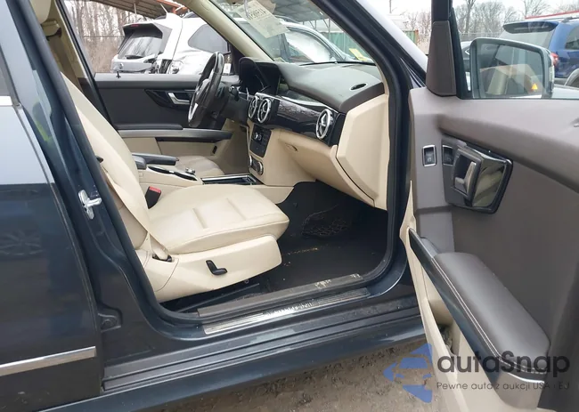 WDCGG8JB7FG441353: 41598516