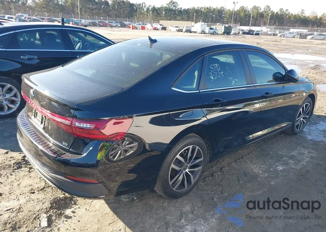 3VW7X7BU1SM003585: 41598538