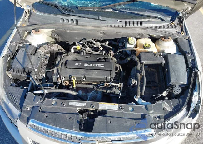 1G1PA5SG0E7469339: 41599724