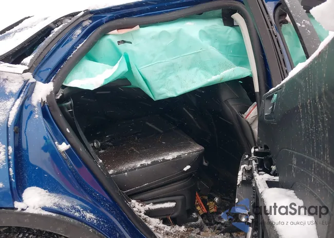 1FMCU9DZXNUA59521: 41599808