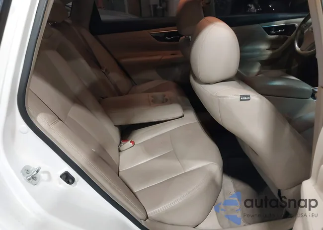 1N4AL3AP3DC150879: 41599913