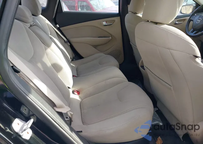 1C3CDFBH8DD575957: 41600183