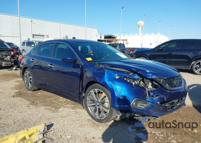 1N4AL3AP3HC137586: 41600881