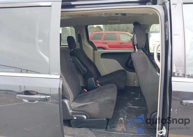 2C4RC1BG6DR692663: 41601069