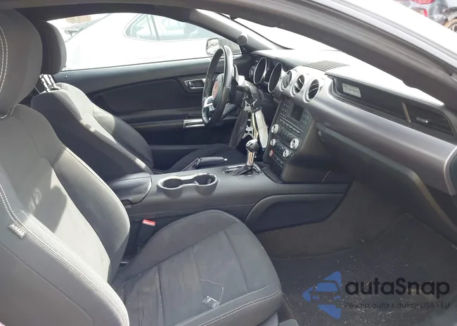 1FA6P8TH3G5250826: 41601179