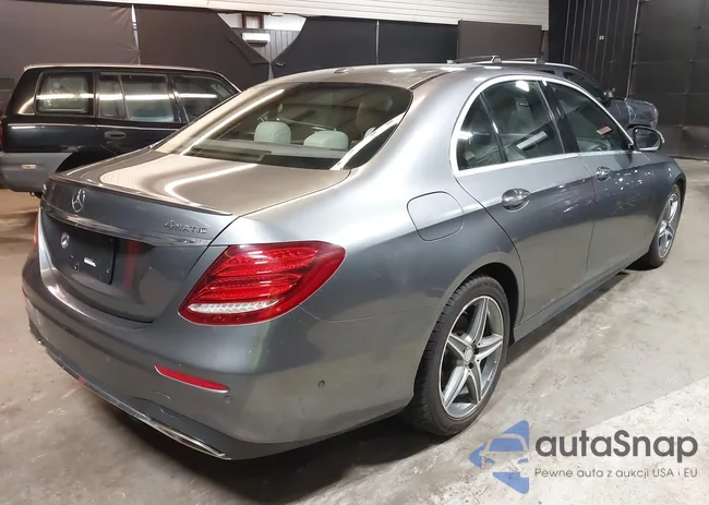 WDDZF4KBXHA102185: 41601192