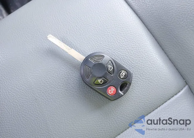 1FTYR2CG7JKA05067: 41600301