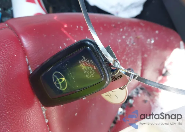 4T1B61HKXKU818717: 41601827