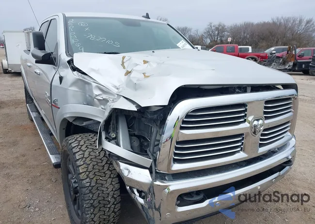 3C6UR5ML8GG311696: 41603158