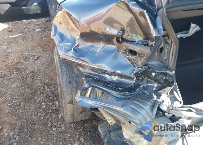 5YJ3E1EB2JF121338: 41604876