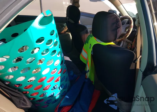 JT8BF28GXW5030623: 41604334