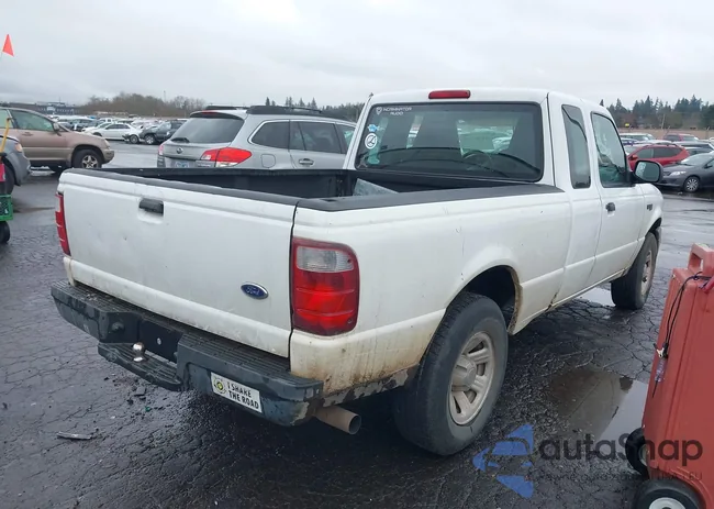 1FTYR44U45PA75652: 41605755