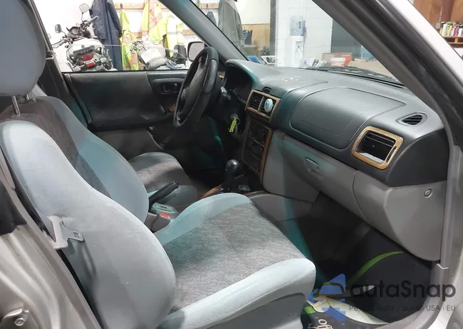 JF1SF6355YH713545: 41606246