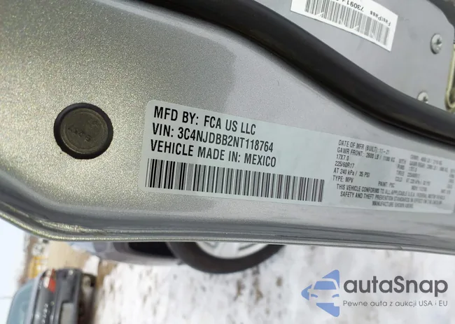 3C4NJDBB2NT118764: 41606504