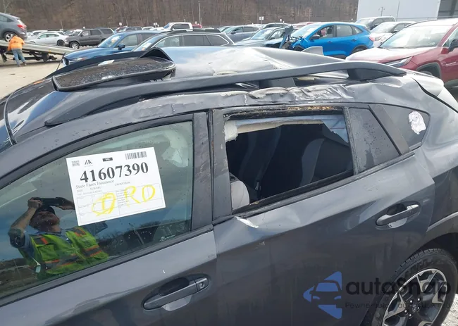 JF2GTAEC8L8229810: 41607390