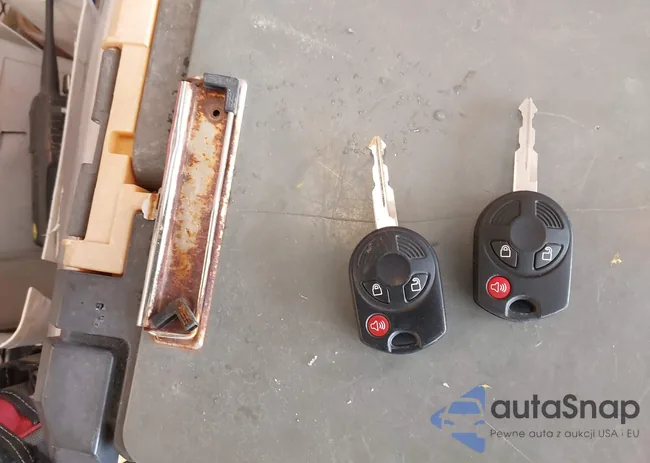 2FMDK39CX7BB19575: 41608799