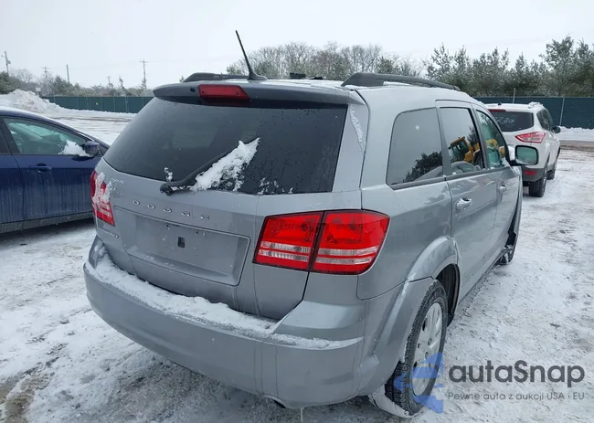 3C4PDCABXJT421393: 41608313