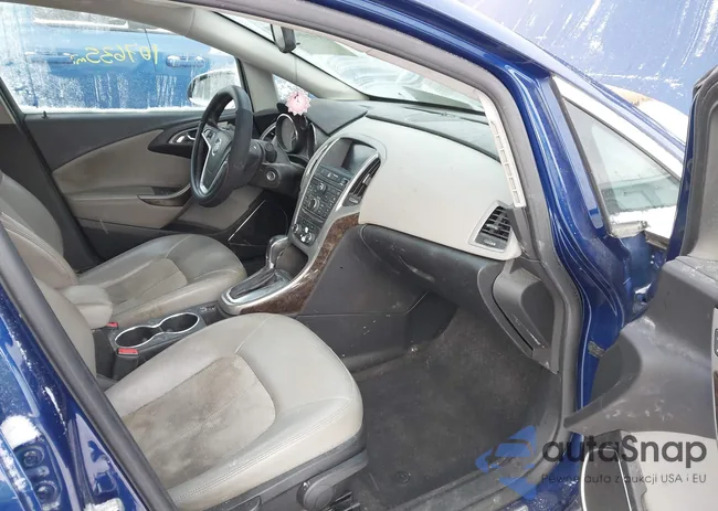 1G4PP5SK0D4104780: 41609875