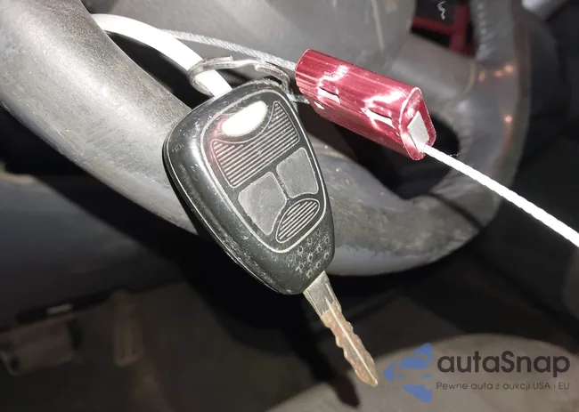 1D7HA18296S660570: 41609953