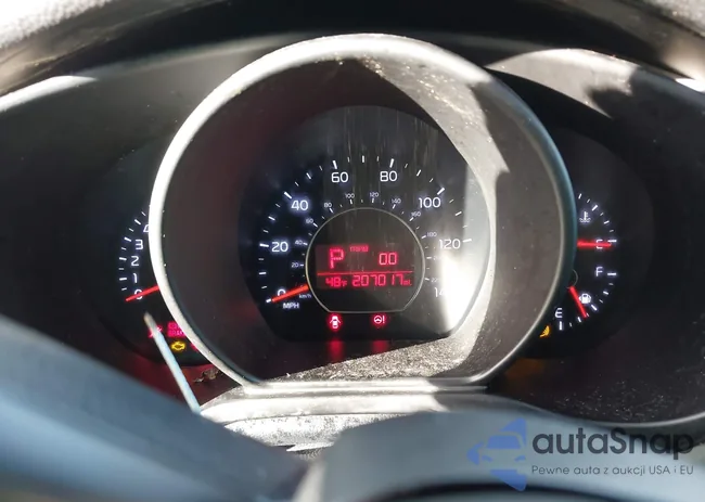 KNDJN2A23F7801233: 41610875