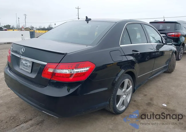 WDDHF5KB6CA592330: 41611872