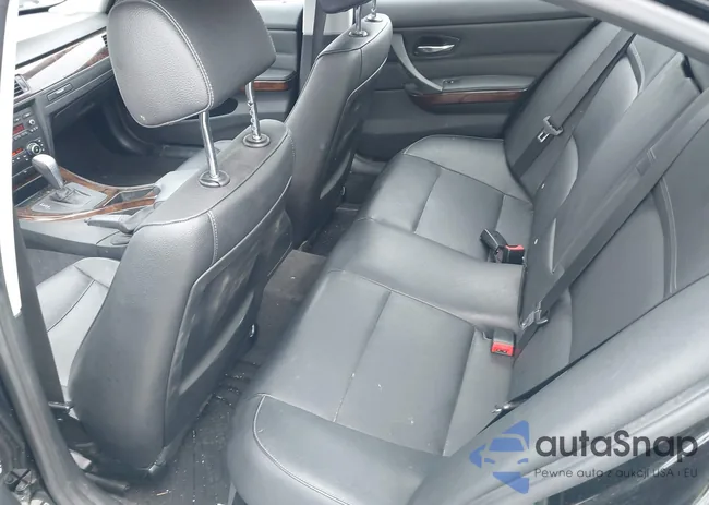 WBAPK7C58BF085871: 41611927