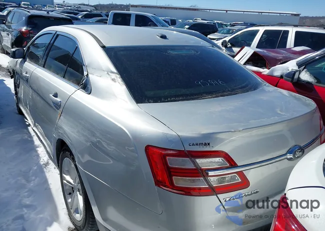 1FAHP2D8XGG131664: 41612626