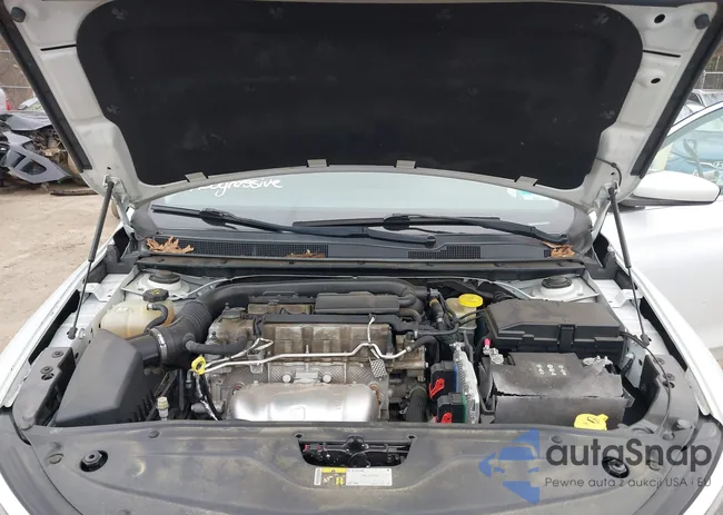 1C3CCCAB7FN582927: 41613852