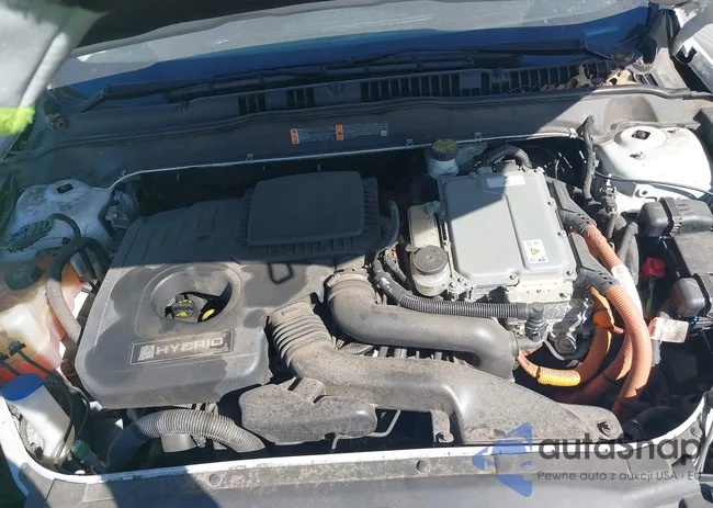 3FA6P0LU0JR127973: 41615040