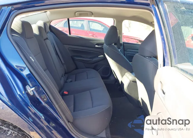 1N4BL4BV8NN321039: 41614484