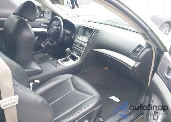 JNKCV64E98M102441: 41616790