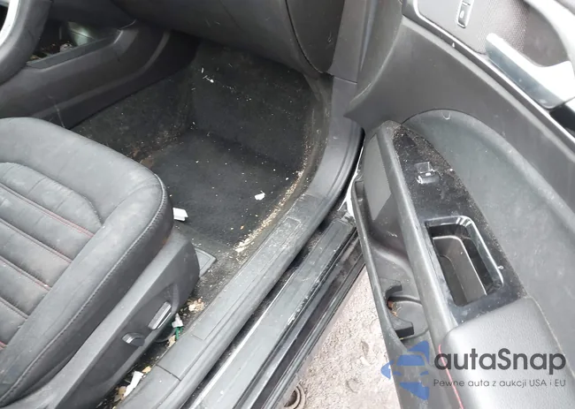 3FA6P0T98GR367292: 41617850