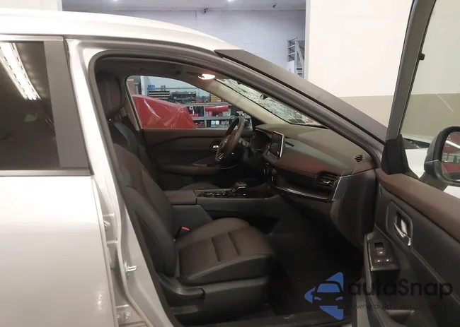 5N1BT3BB8PC778065: 41618058