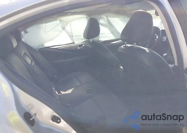 JN1BV7ARXFM395132: 41618895