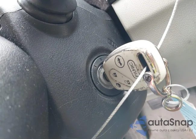 2HGFB2F53CH323611: 41618438