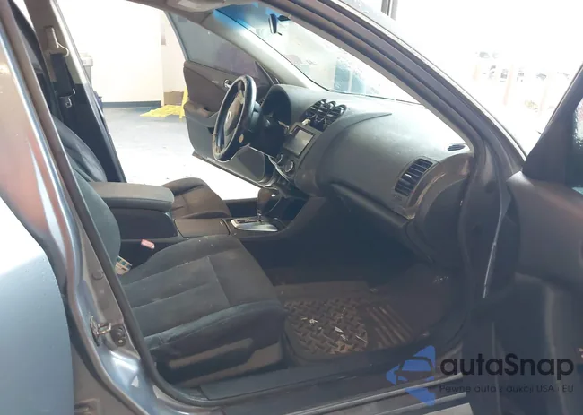 1N4AL2AP5AC181783: 41619476