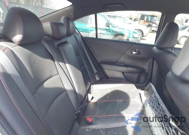 1HGCR2F17HA048181: 41620247