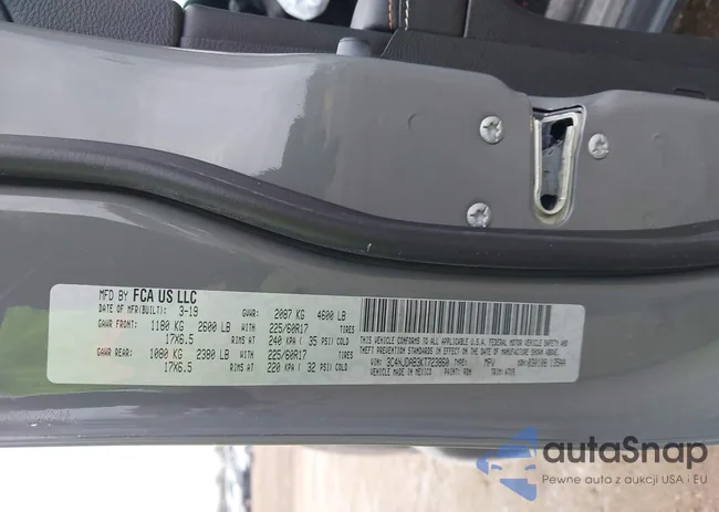 3C4NJDAB3KT723860: 41620272