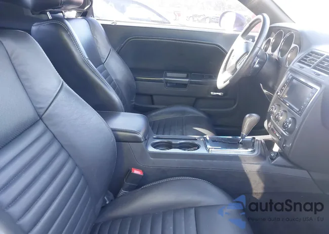 2C3CDYBT1DH675028: 41621644