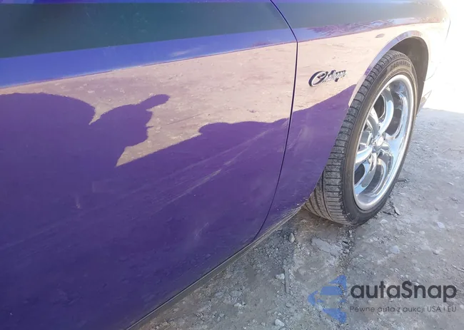 2C3CDYBT1DH675028: 41621644